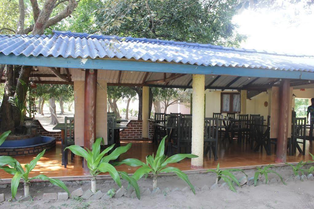 Secret Escape Nilaveli Ayurveda Hotel & Spa Екстериор снимка