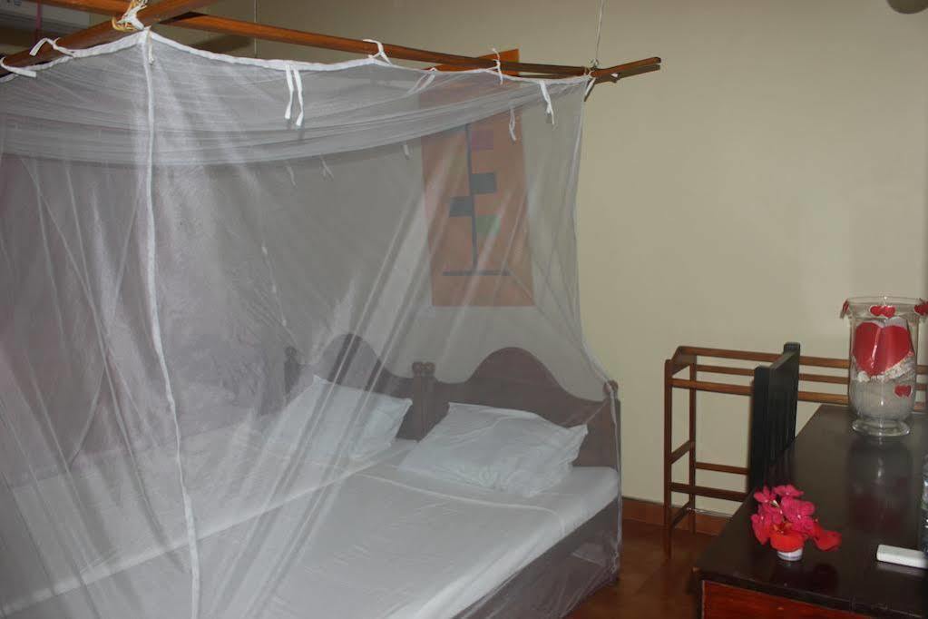 Secret Escape Nilaveli Ayurveda Hotel & Spa Екстериор снимка